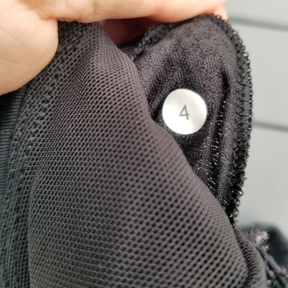 Lululemon tank top side ruching - Picture 6 of 8